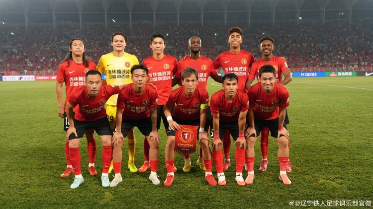 热菲尼奥双响 辽宁铁人楠波湾3-1力克上海申花 热菲尼奥双响 辽宁铁人楠波湾3-1力克上海申花