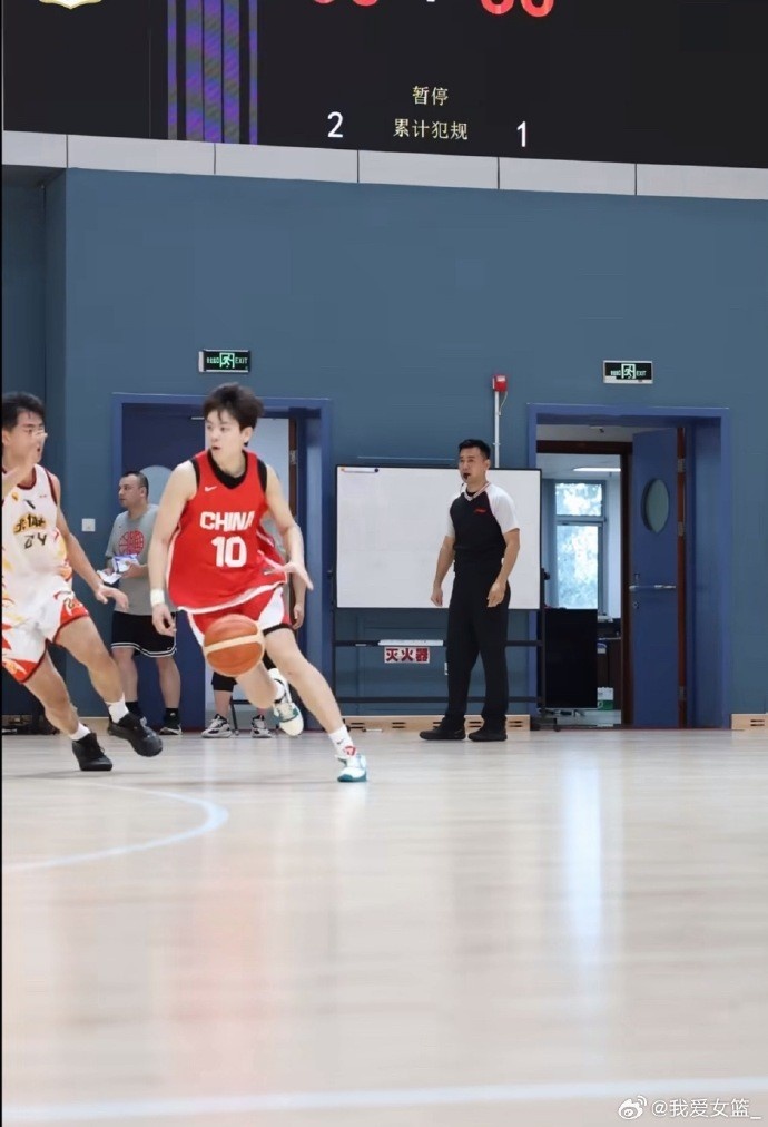 杨舒予陈明伶归队合练 女篮三战尼日利亚名单敲定 杨舒予陈明伶归队合练 女篮三战尼日利亚名单敲定