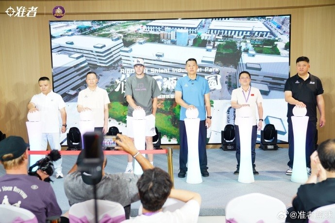 里夫斯石狮站首日见证“3D数码到48小时”中国速度 官方晒9张现场图 里夫斯石狮站首日见证“3D数码到48小时”中国速度 官方晒9张现场图