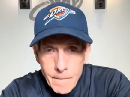Skip:杜兰特因威少离开雷霆 连续四年场均三双是自私低效 Skip:杜兰特因威少离开雷霆 连续四年场均三双是自私低效
