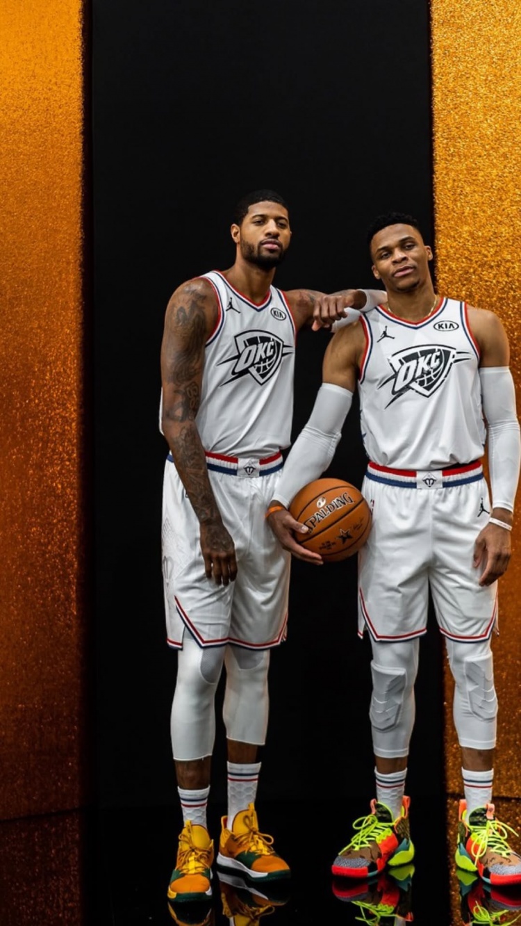 威少结束18年NBA生涯 乔治社媒晒图致敬