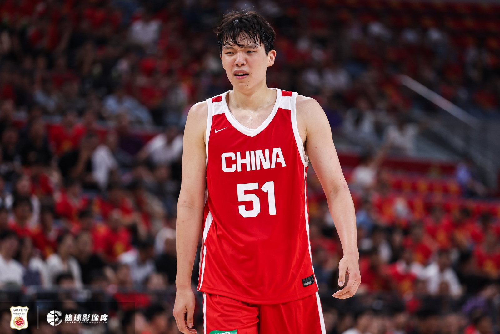 媒体人:杨瀚森今天是赢球第一功臣 他打出了现代核心中锋的模样 媒体人:杨瀚森今天是赢球第一功臣 他打出了现代核心中锋的模样